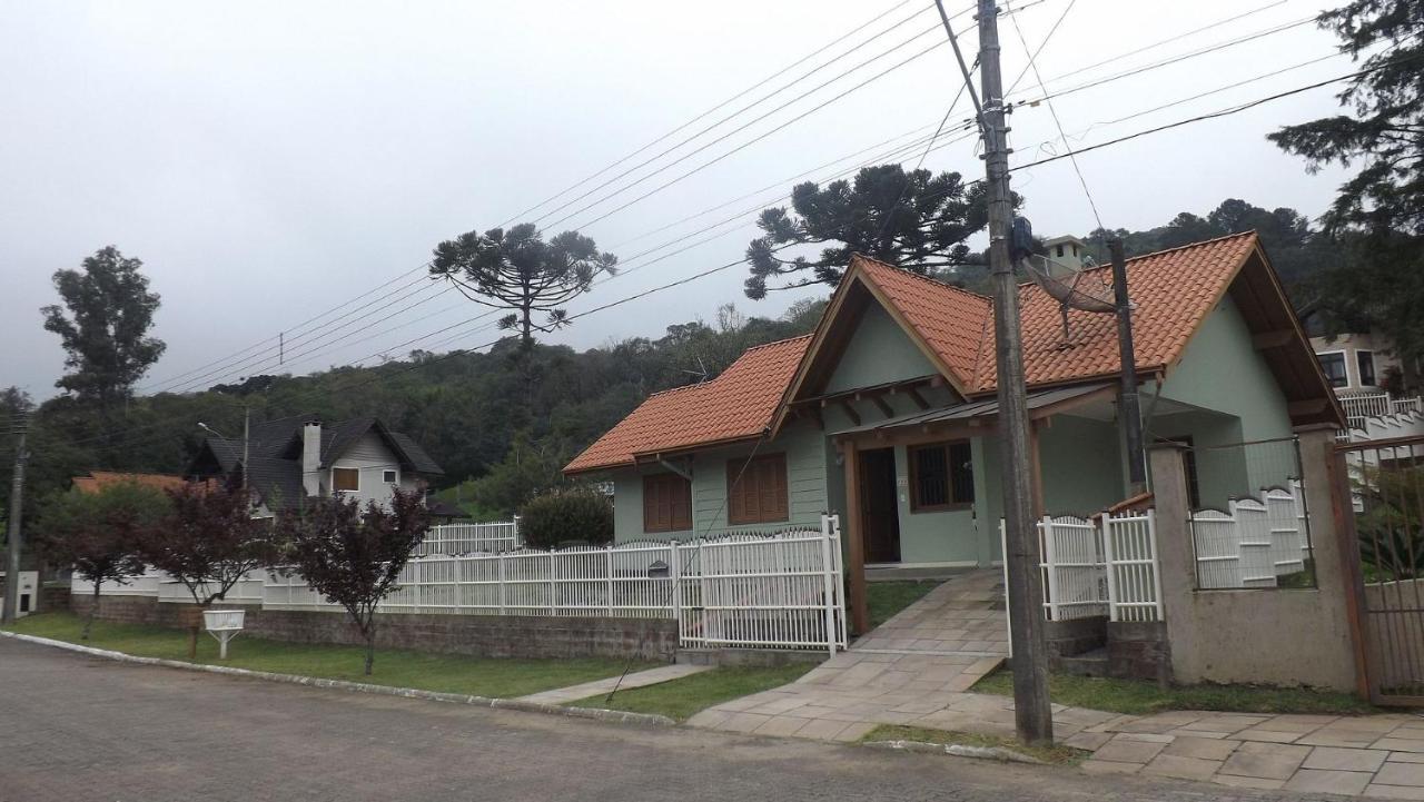 Casa Do Vale Villa Gramado Exterior photo